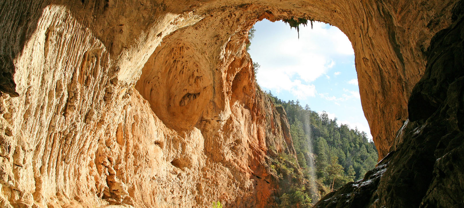 Tonto Natural Bridge State Park  Arizona